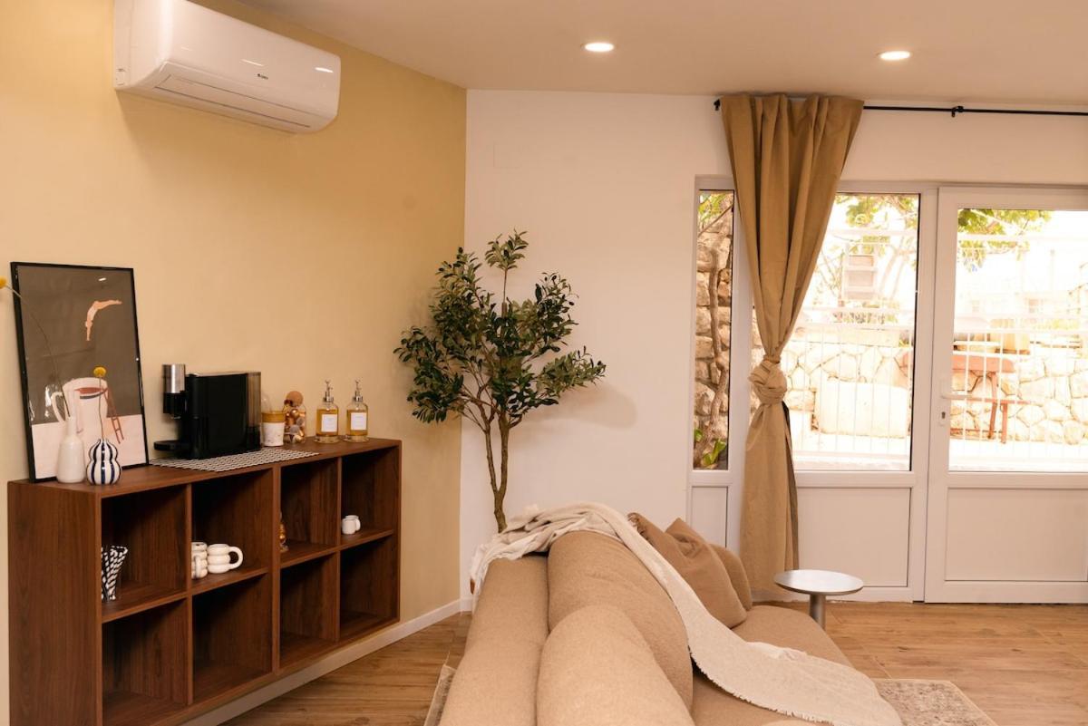Apartment Hvar Home Apartments